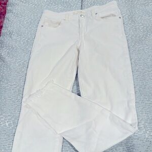 Joe’s Jeans White Skinny Ankle Size 26